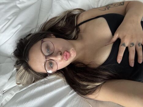 1800luckiegirl
