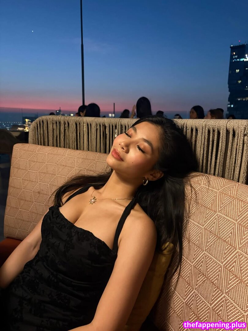 Saipetch B. / aaomhelloo Çıplak OnlyFans Fotoğrafı #179