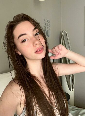 Private Leaked Adellux adellev exclusive onlyfans photos 2026