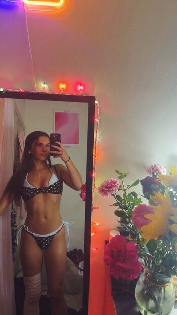 Private Leaked Adria kitzinger exclusive onlyfans photos 2026