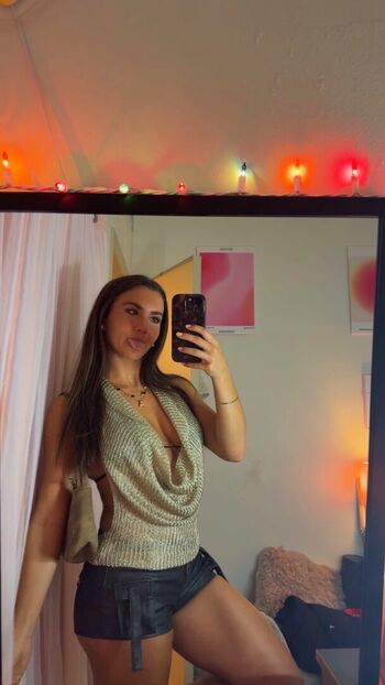 Private Leaked Adria kitzinger exclusive onlyfans photos 2026