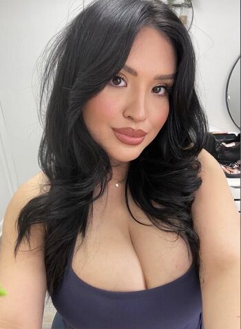 Private Leaked Adriannaledesma exclusive onlyfans photos 2026