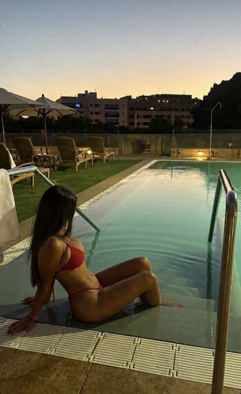 aishaplaceress_