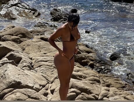 Private Leaked Akirayass exclusive onlyfans photos 2026