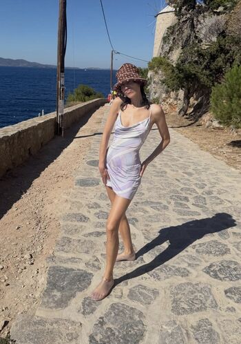 Alexa Chung