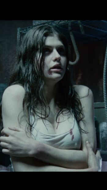 Alexandra Daddario