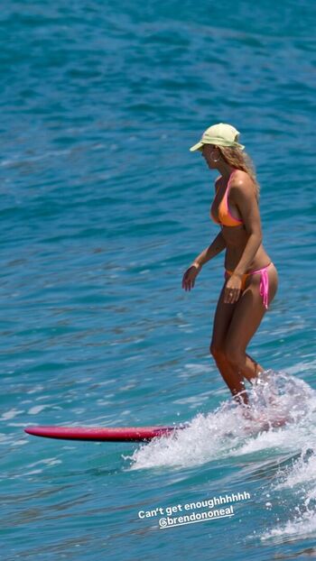 Private Leaked Alexis ren exclusive onlyfans photos 2026
