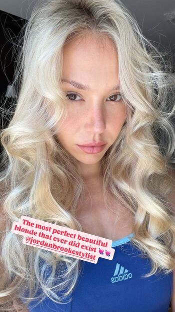 Private Leaked Alexis ren exclusive onlyfans photos 2026