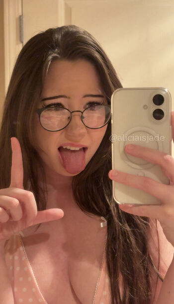 Private Leaked Aliciajade exclusive onlyfans photos 2026