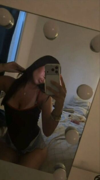 Private Leaked Alyc ia exclusive onlyfans photos 2026