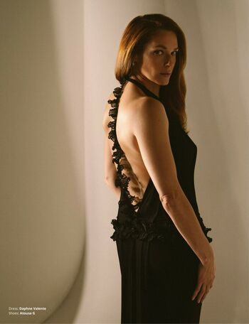 Amanda Righetti