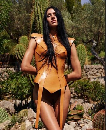 Private Leaked Amelia curves exclusive onlyfans photos 2026