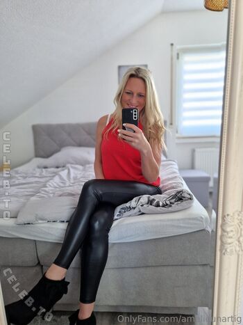 Private Leaked Amelie unartig exclusive onlyfans photos 2026