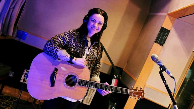 Private Leaked Amy macdonald singer exclusive onlyfans photos 2026