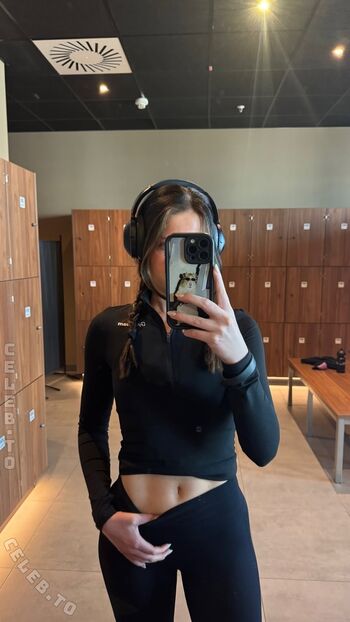 Private Leaked Anica zimmermann exclusive onlyfans photos 2026
