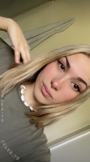 Private Leaked Annabell blond exclusive onlyfans photos 2026