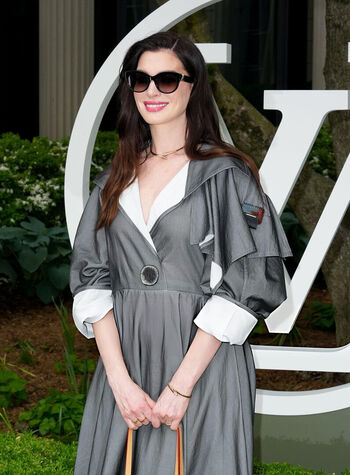 Anne Hathaway