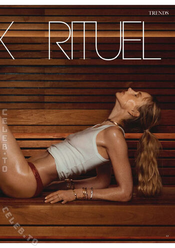 Anne Vyalitsyna