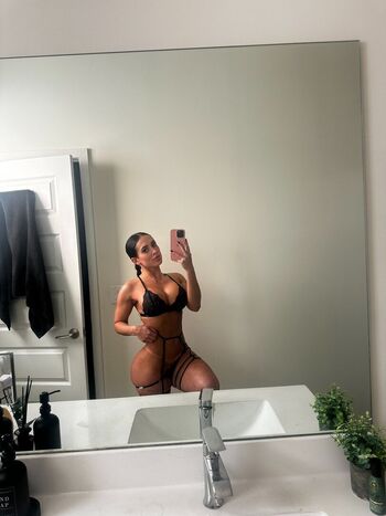 Anslee Pacheco
