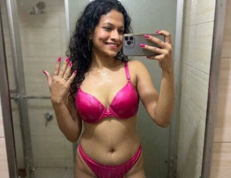 Private Leaked Anushka das exclusive onlyfans photos 2026
