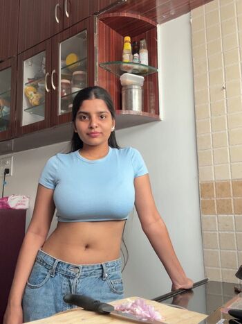 Private Leaked Anushka deokate exclusive onlyfans photos 2026