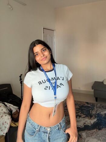 Private Leaked Anushka deokate exclusive onlyfans photos 2026