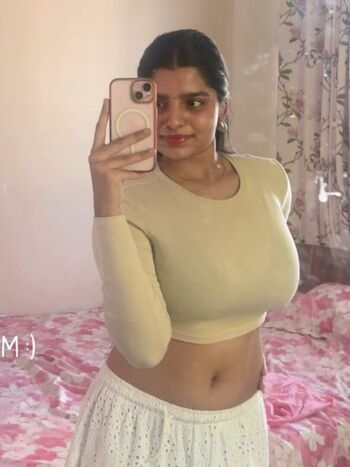 Private Leaked Anushka deokate exclusive onlyfans photos 2026