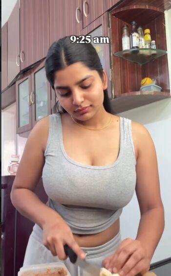 Private Leaked Anushka deokate exclusive onlyfans photos 2026