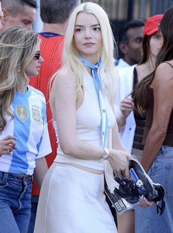 Private Leaked Anya taylor joy exclusive onlyfans photos 2026