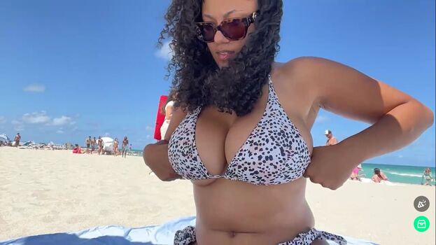 Private Leaked Ari v exclusive onlyfans photos 2026