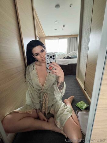 Private Leaked Arryn zech exclusive onlyfans photos 2026