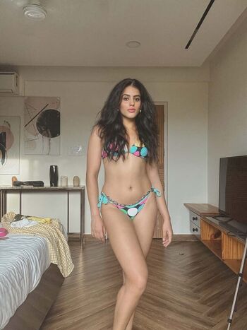 Private Leaked Arushi handa exclusive onlyfans photos 2026