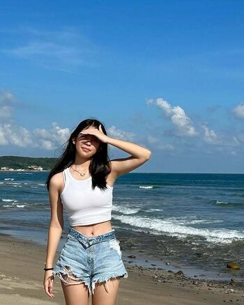 Private Leaked Ashleyhung exclusive onlyfans photos 2026