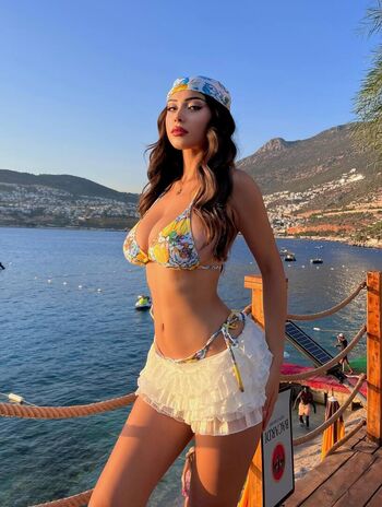 Private Leaked Aslihel exclusive onlyfans photos 2026