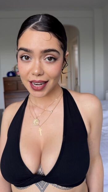 Private Leaked Aulii cravalho exclusive onlyfans photos 2026