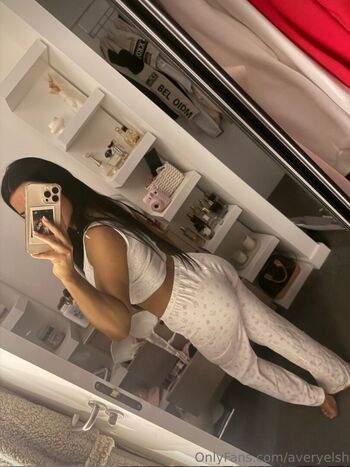 Private Leaked Aviezhou exclusive onlyfans photos 2026