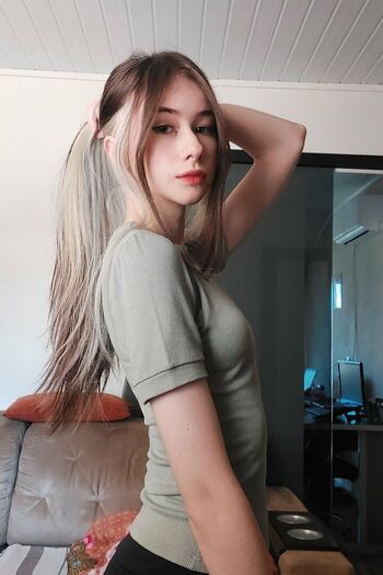 Private Leaked Yvette segan/ exclusive onlyfans photos 2026