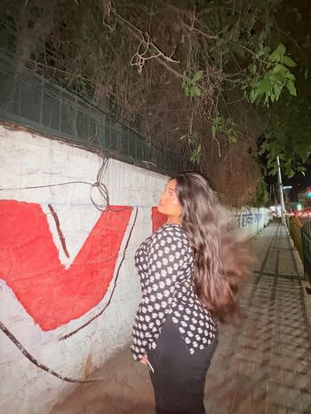 Private Leaked Ayushi bhardwaj exclusive onlyfans photos 2026