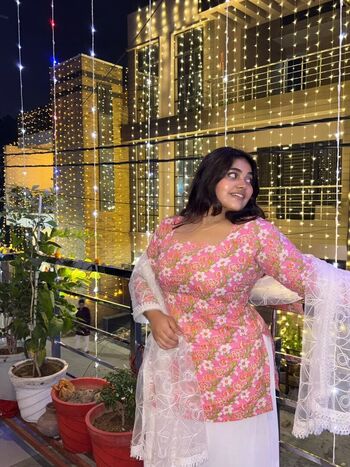 Private Leaked Ayushi bhardwaj exclusive onlyfans photos 2026