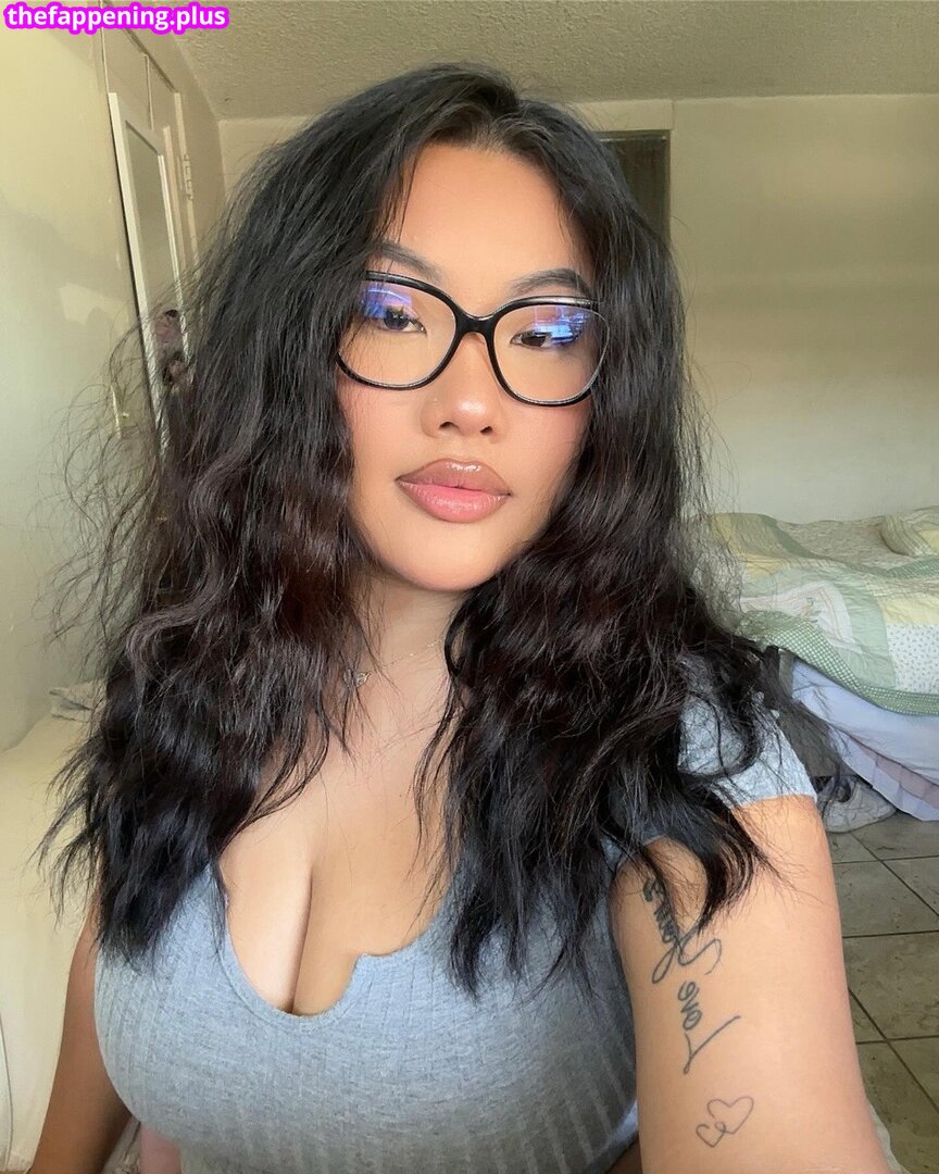 Cece / bbygirlcc / bbygirlcc_ / bbygirlcc__ / cecerosee Foto OnlyFans Nuda #2
