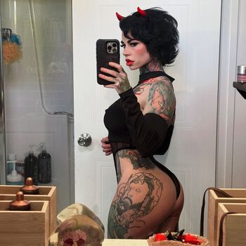 Private Leaked Beezzgarden exclusive onlyfans photos 2026