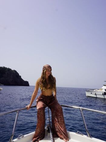 Private Leaked Bela fernandes exclusive onlyfans photos 2026
