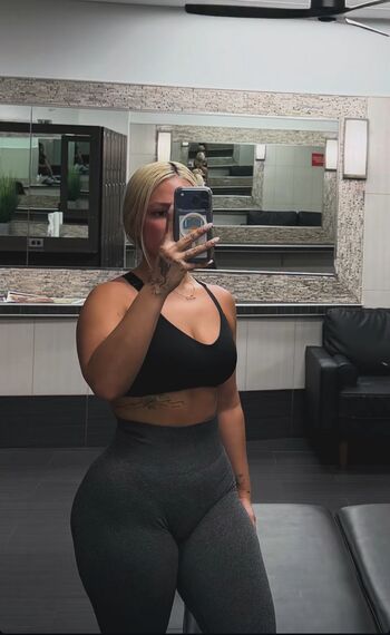 Private Leaked Bella thiccc exclusive onlyfans photos 2026