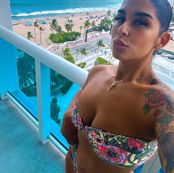 Private Leaked Bellabarbellz exclusive onlyfans photos 2026