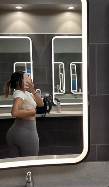Private Leaked Big booty karla exclusive onlyfans photos 2026