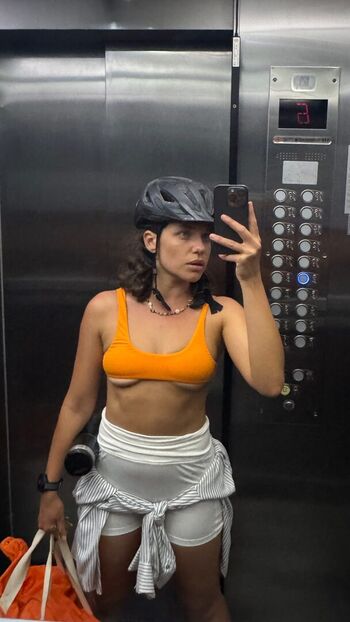 Private Leaked Bruna linzmeyer exclusive onlyfans photos 2026