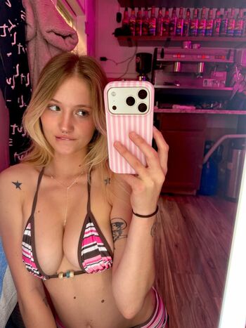 Private Leaked Caffeine crushh exclusive onlyfans photos 2026