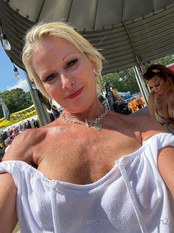 Private Leaked Candy s goodies exclusive onlyfans photos 2026