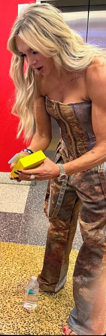 Charlotte Flair