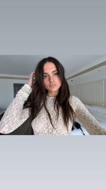 Private Leaked Charlotte lawrence exclusive onlyfans photos 2026